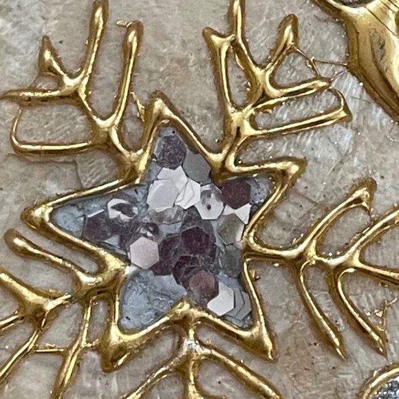 PRICE DROP! Gorgeous Gold & Silver Stackable Star Shaped Gift Boxes! - Picture 9 of 16